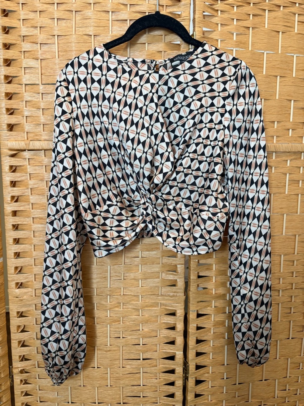 NWT MINKPINK Cece Twist Blouse Geometric Size XS